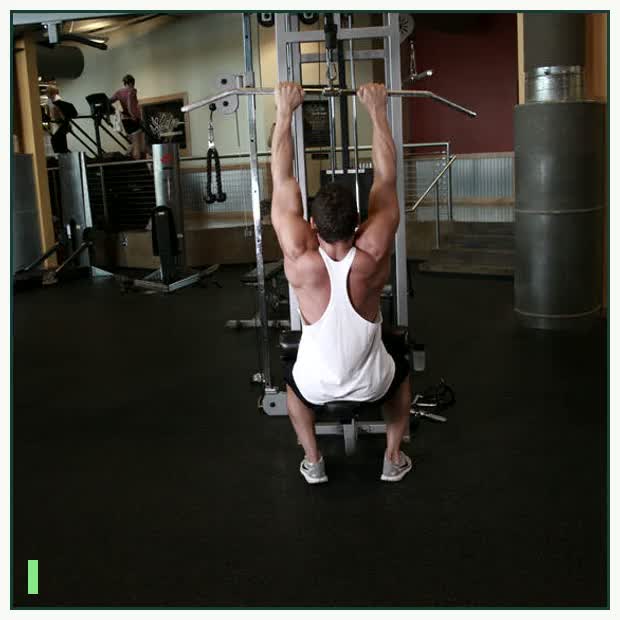 Close-Grip Front Lat Pulldown demonstration