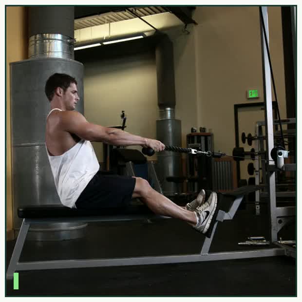Low Pulley Row To Neck demonstration