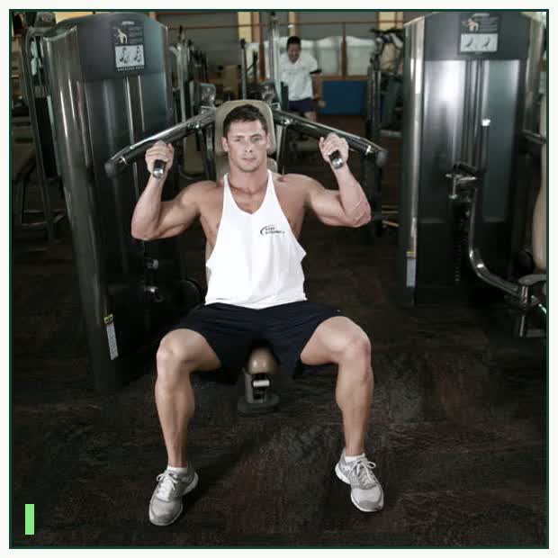 Machine Shoulder (Military) Press demonstration