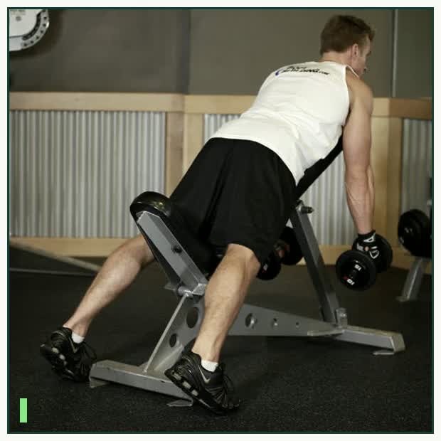 Middle Back Shrug demonstration