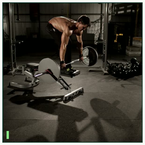 Straight Bar Bench Mid Rows demonstration