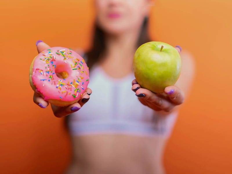 Apple "Donuts" — Snack, 103 kcal, 3g protein