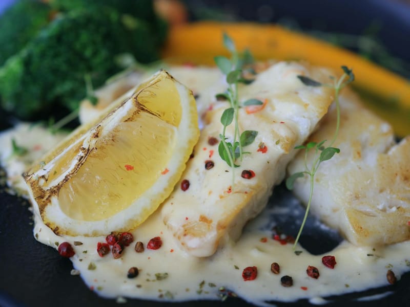 Baked Fish with Lemon Herb Sauce — Dinner, 616 kcal, 47g protein