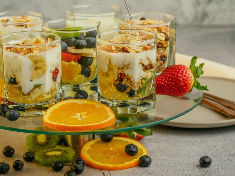 Ricotta & Yogurt Parfait — Breakfast, 361 kcal, 26g protein